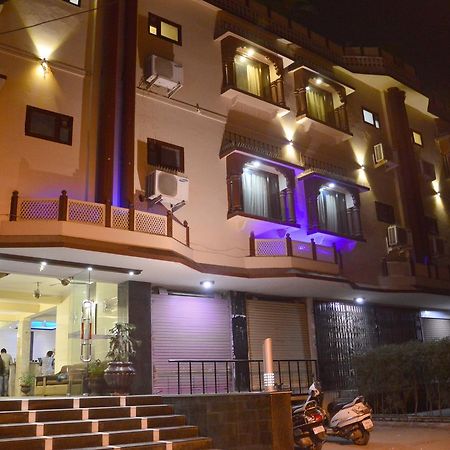 Hotel Amanda Crown Jaipur Kukas Zewnętrze zdjęcie