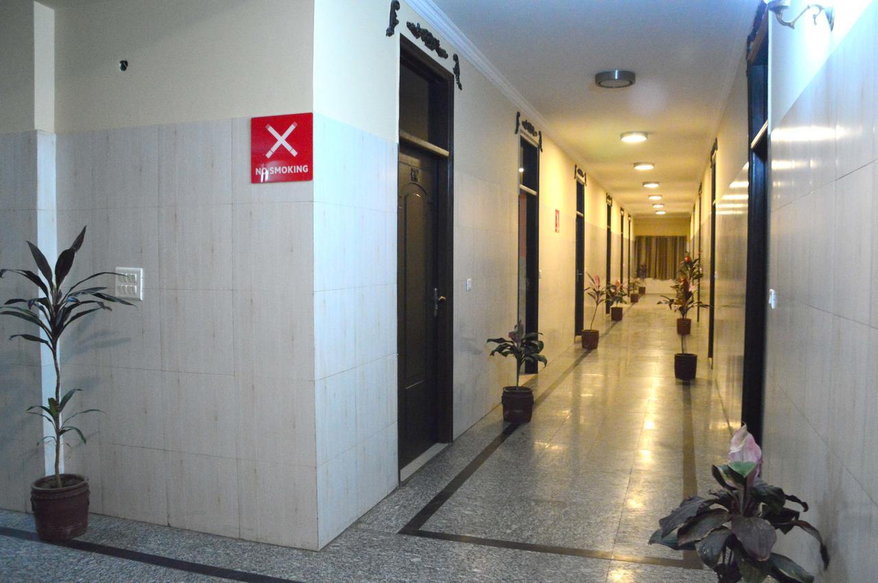 Hotel Amanda Crown Jaipur Kukas Zewnętrze zdjęcie