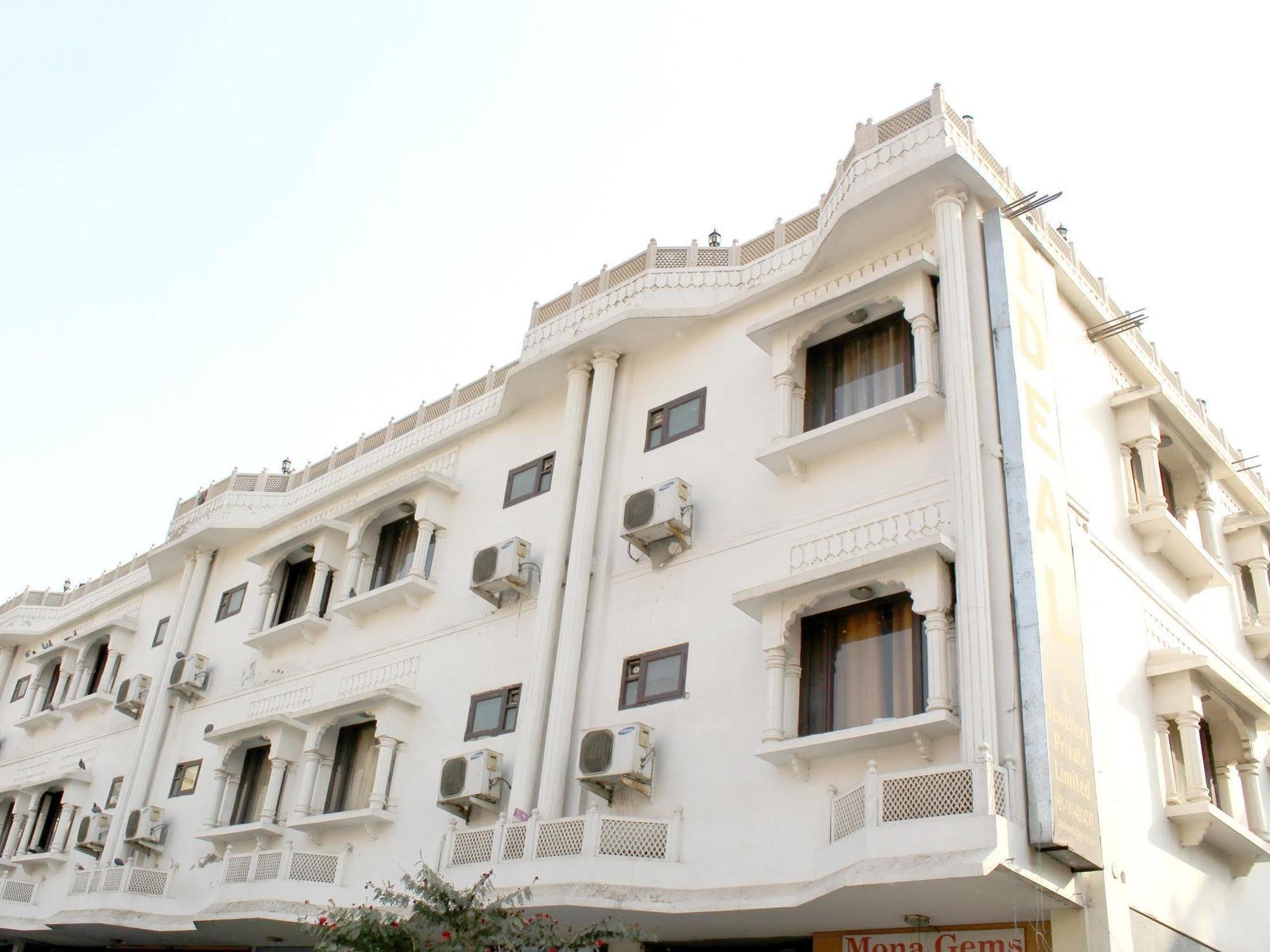 Hotel Amanda Crown Jaipur Kukas Zewnętrze zdjęcie